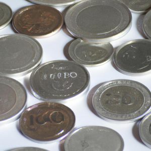 na czym polega pieniądz towarowy