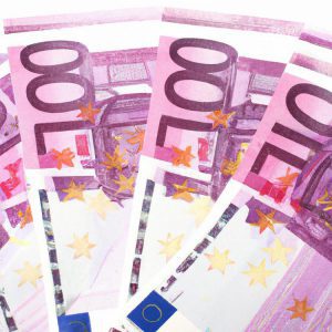 Jak działa przelew bankowy?